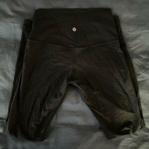 Lululemon High Rise Leggings (Black, 6)